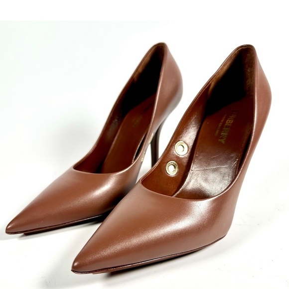 NWT Burberry Eyelet Detail Leather Point Toe Heel Pumps in Brown - Picture 9 of 16